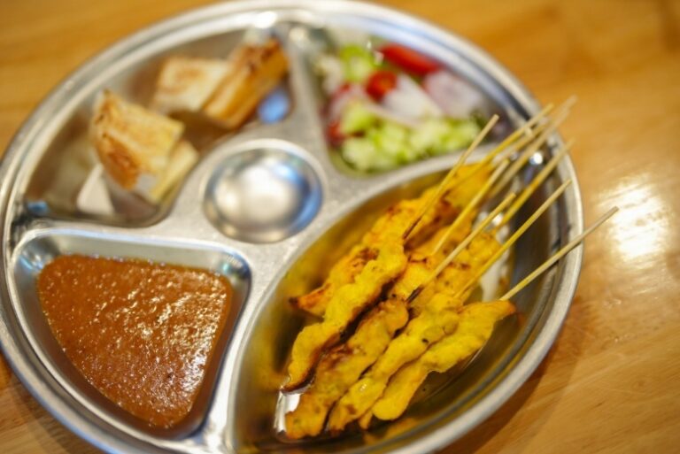 Thai Traders Southern Thailand Unveiled | 5 Province For The Ultimate Nature & Slow Life Escape | ชวนปักหมุดจุดเช็คอิน 5 จังหวัดภาคใต้ | สำหรับนักท่องเที่ยวสายธรรมชาติ และ สโลว์ไลฟ์